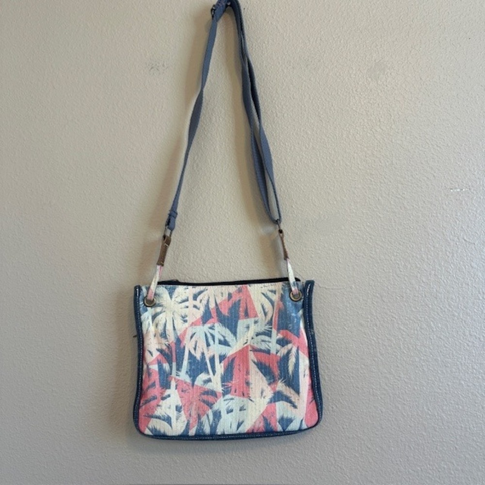 Sun N' Sand Palm‎ Trees Beach Crossbody Bag Adjustable Strap - Picture 7 of 7